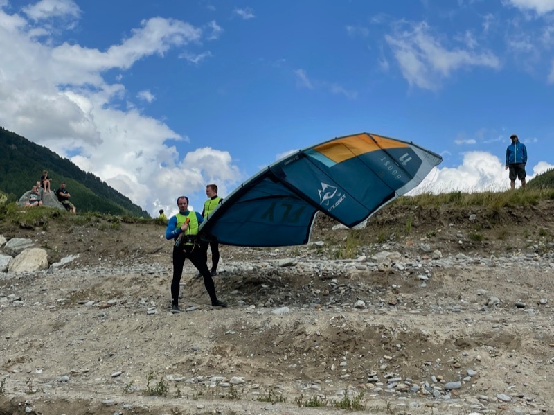 Bild: Kitekurse - lerne Kitesurfen im Kitekurs Premium+ 