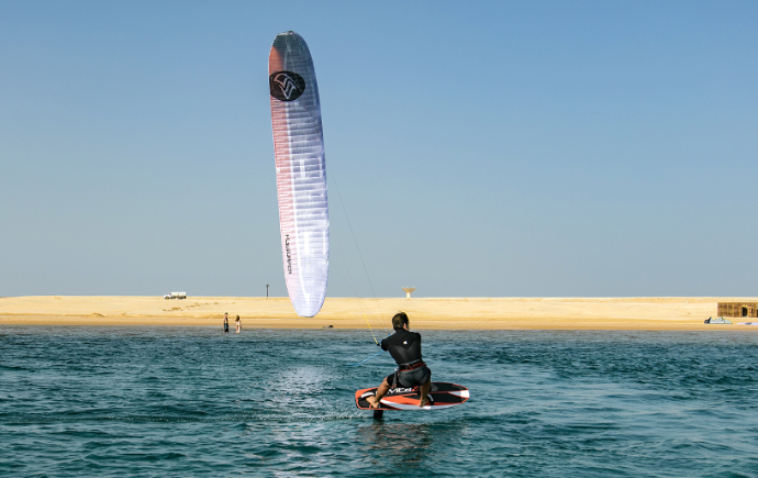 Flysurfer Sonic Race Foilkite in Aktion