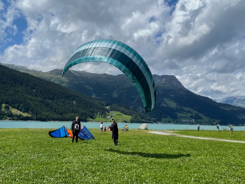 Bild: Kitekurse am Reschensee